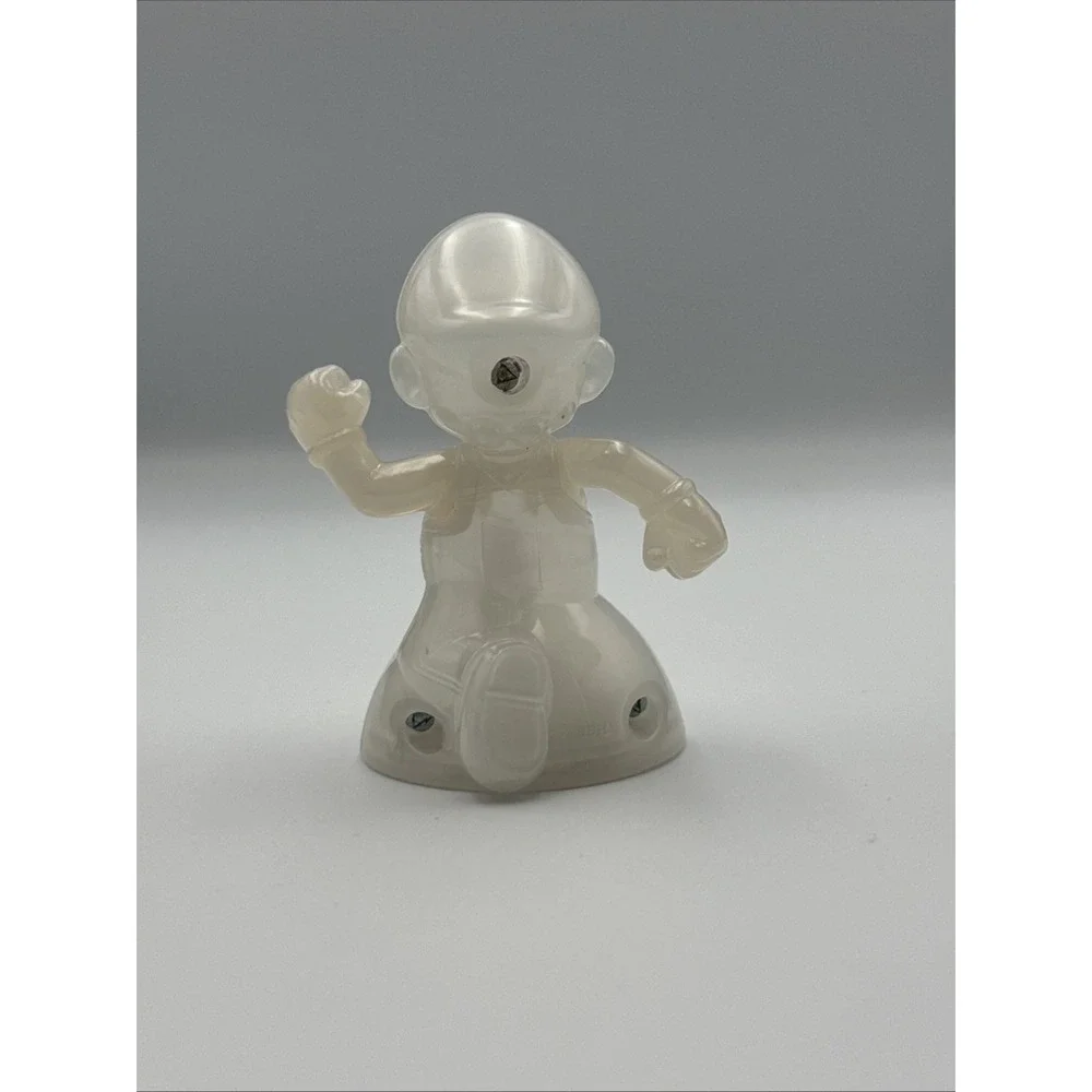 2017 #5 Invincible Mario Super Mario Nintendo McDonald's Happy Meal Toy Figure